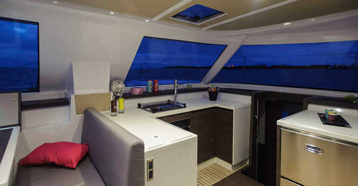 Rent a catamaran in Jolly Harbour - Nautitech 40 Open - 4 + 2 cab.