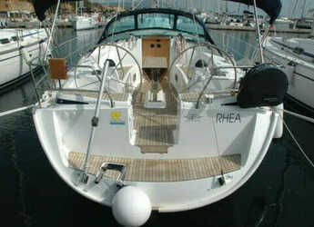 Rent a sailboat in Marina di Portisco - Bavaria 43 C