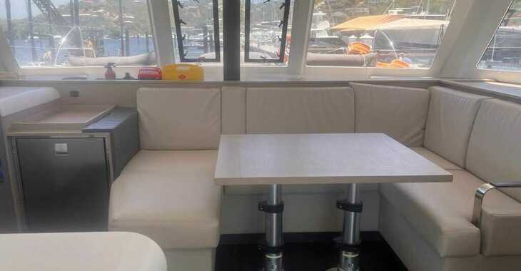Rent a catamaran in Compass Point Marina - Fountaine Pajot Isla 40 - 4 + 1 cab.