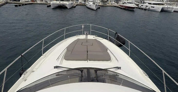Rent a yacht in Marina Mandalina - Prestige 500 Fly