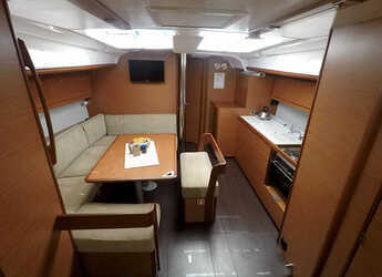 Alquilar velero en Marina Mandalina - Dufour 430 GL