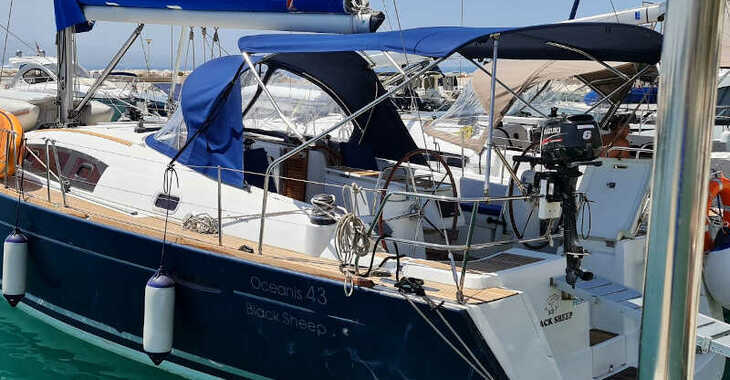 Rent a sailboat in Baska Voda - Oceanis 43
