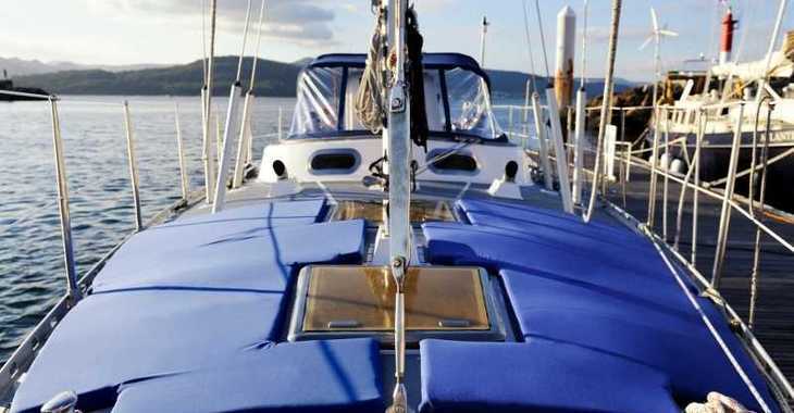 Rent a sailboat in Platja de ses salines - Amica 44