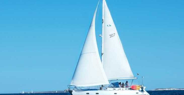 Chartern Sie segelboot in Platja de ses salines - Amica 44