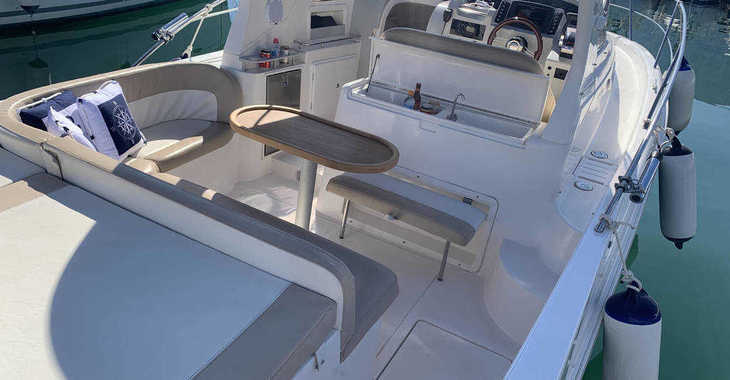 Chartern Sie motorboot in Marina el Portet de Denia - Faeton 29 Scape