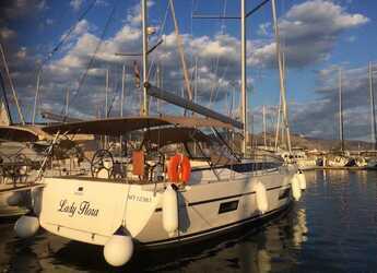 Rent a sailboat in Nikiana Marina - Bavaria C45