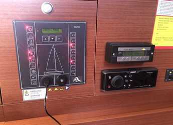 Rent a sailboat in Marina Frapa - Hanse 508