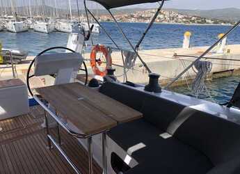 Rent a sailboat in Marina Frapa - Hanse 508