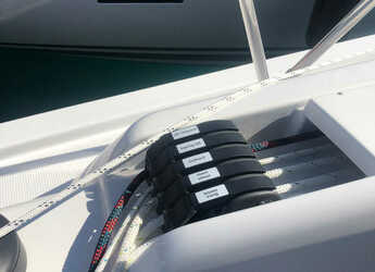 Rent a sailboat in Marina Frapa - Hanse 418