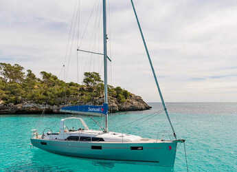 Rent a sailboat in Marina Le Marin - Sunsail 41.1 (Classic)