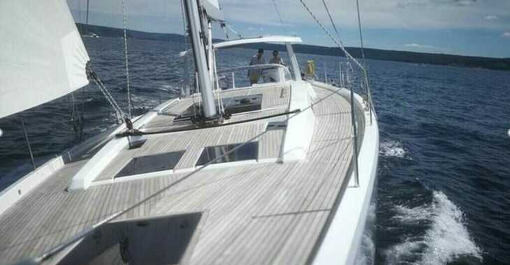 Rent a sailboat in Netsel Marina - Hanse 588