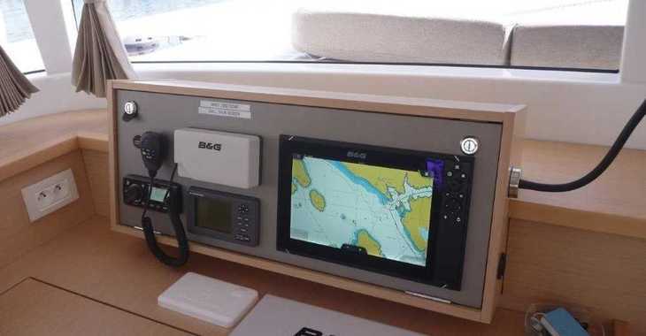 Rent a catamaran in Marina Frapa - Lagoon 450 Sport