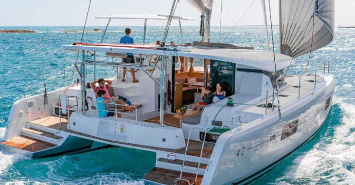 Rent a catamaran in Marina Frapa - Lagoon 42 Owner version