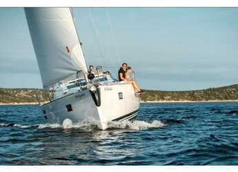Rent a sailboat in SCT Marina - Elan Impression 45.1