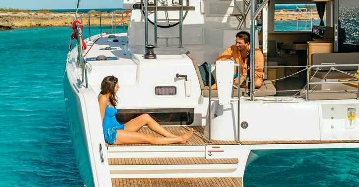 Chartern Sie katamaran in SCT Marina Trogir - Lagoon 42