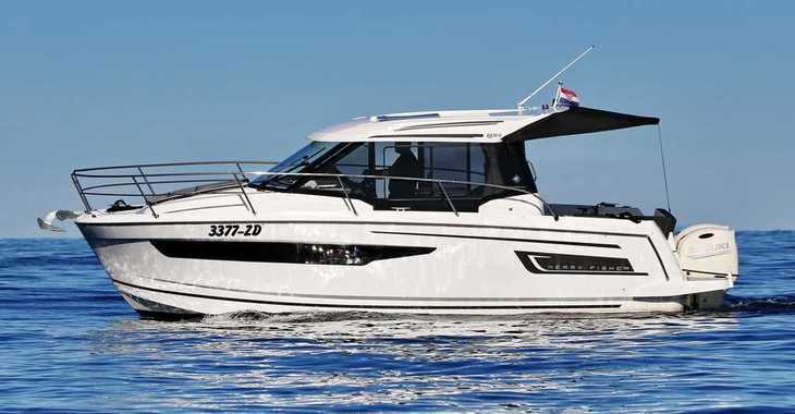 Rent a motorboat in Marina Tankerkomerc - Merry Fisher 895