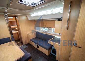 Alquilar velero en Marina Skiathos  - Bavaria C45