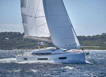 Rent a sailboat in Lefkas Nidri - Sun Odyssey 440