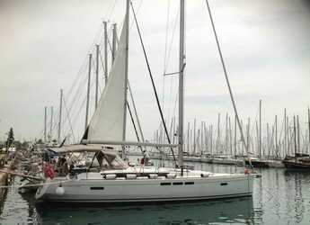 Rent a sailboat in Lavrion Marina - Sun Odyssey 519 - 5 cab.
