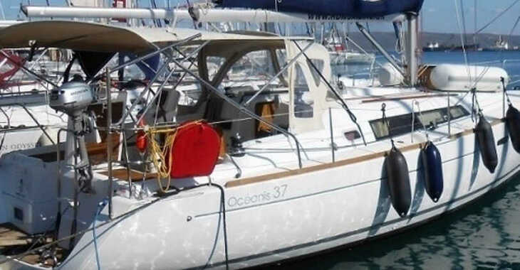 Louer voilier à Lavrion Marina - Oceanis 37