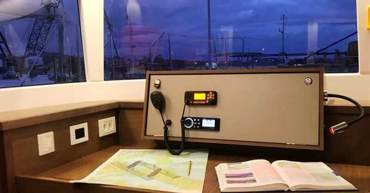 Chartern Sie katamaran in Lavrion Marina - Lagoon 450  Flybridge
