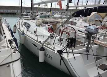 Rent a sailboat in Port Louis Marina - Oceanis 43