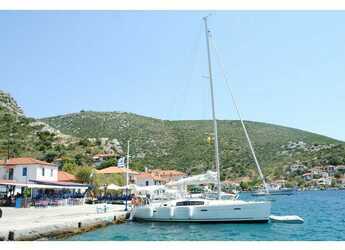 Rent a sailboat in Loutraki Harbour - Oceanis 40
