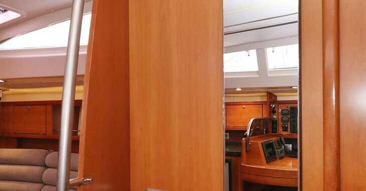 Rent a sailboat in Sangulin Marina - Delphia 47 - 4 + 1 cab.