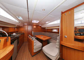 Louer voilier à Sangulin Marina - Delphia 47 - 4 + 1 cab.