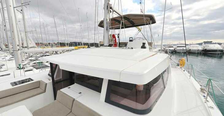 Rent a catamaran in Vodice ACI Marina - Bali 4.6 - 5 + 1 cab.