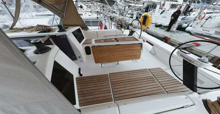 Chartern Sie segelboot in ACI Marina Vodice - Dufour 430 GL