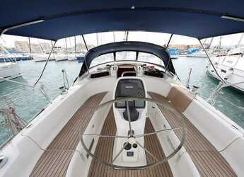 Louer voilier à Sangulin Marina - Bavaria 37 Cruiser