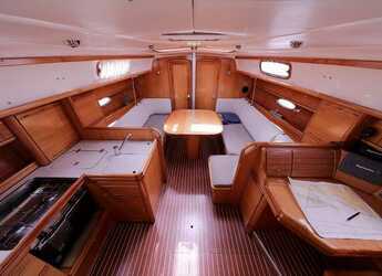 Louer voilier à Sangulin Marina - Bavaria 37 Cruiser