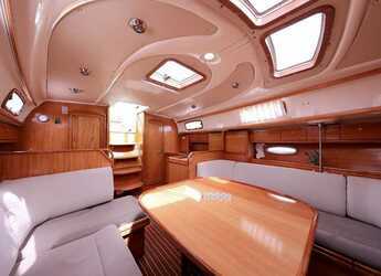 Louer voilier à Sangulin Marina - Bavaria 37 Cruiser