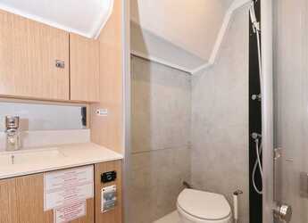 Louer voilier à Sangulin Marina - Bavaria C42