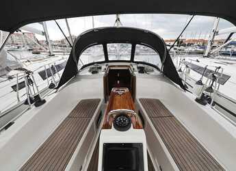 Louer voilier à Sangulin Marina - Bavaria Cruiser 37 - 3 cab.