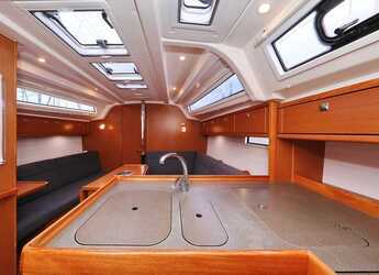 Louer voilier à Sangulin Marina - Bavaria Cruiser 37 - 3 cab.