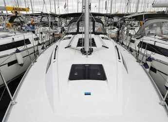 Louer voilier à Sangulin Marina - Bavaria Cruiser 37 - 3 cab.