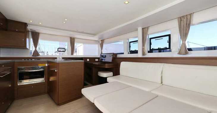Louer catamaran à Sangulin Marina - Lagoon 450 S - 4 + 2 cab.