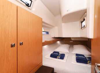 Chartern Sie segelboot in Trogir (ACI marina) - Bavaria Cruiser 34