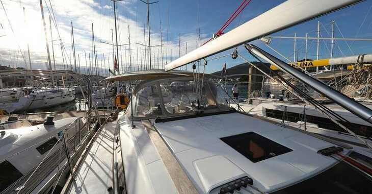 Rent a sailboat in Trogir ACI Marina - Dufour 412 GL