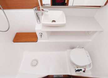 Chartern Sie segelboot in Trogir (ACI marina) - Dufour 412 GL