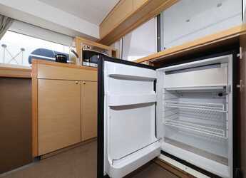 Alquilar catamarán en Marina Frapa - Lagoon 400 S2 - 4 + 2 cab.