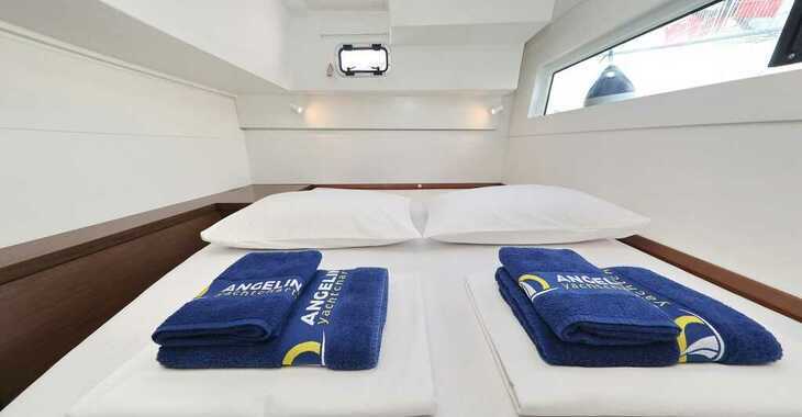 Rent a catamaran in Marina Sukosan (D-Marin Dalmacija) - Lagoon 40 - 4 + 2 cab 