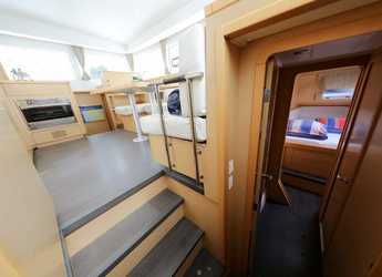 Rent a catamaran in Marina Mandalina - Lagoon 39 - 4 + 2 cab.