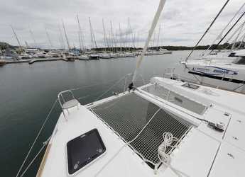 Rent a catamaran in Marina Mandalina - Lagoon 39 - 4 + 2 cab.