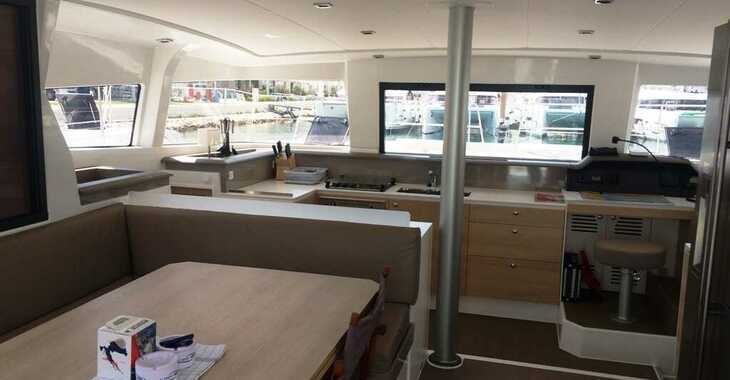 Rent a catamaran in SCT Marina - Bali 4.3 - 4 + 2 cab.