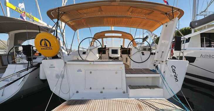 Chartern Sie segelboot in SCT Marina Trogir - Dufour 460 GL