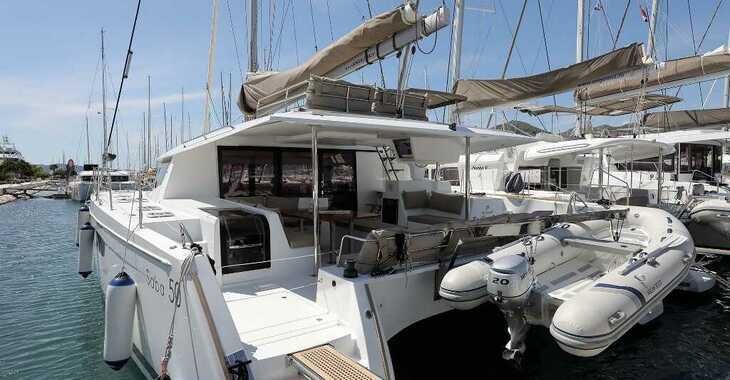 Rent a catamaran in SCT Marina - Fountaine Pajot Saba 50 - 6 + 1 cab.