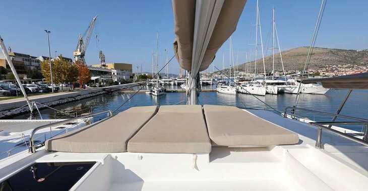 Rent a catamaran in SCT Marina Trogir - Fountaine Pajot Saba 50 - 6 + 1 cab.